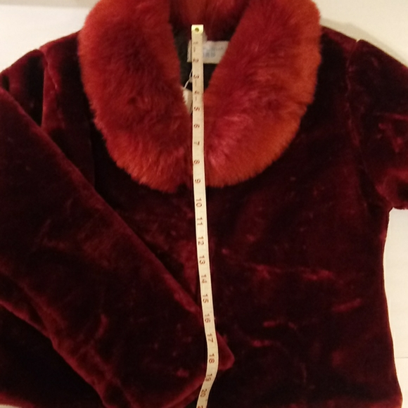 Faux Fur Jacket - Picture 5 of 5
